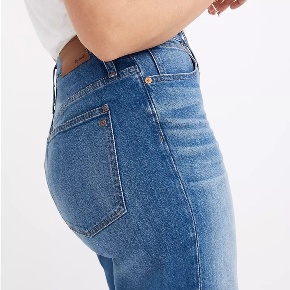 NWT Madewell Slim Wide-Leg Jeans in Olympia Wash Style L4312 - Picture 2 of 15